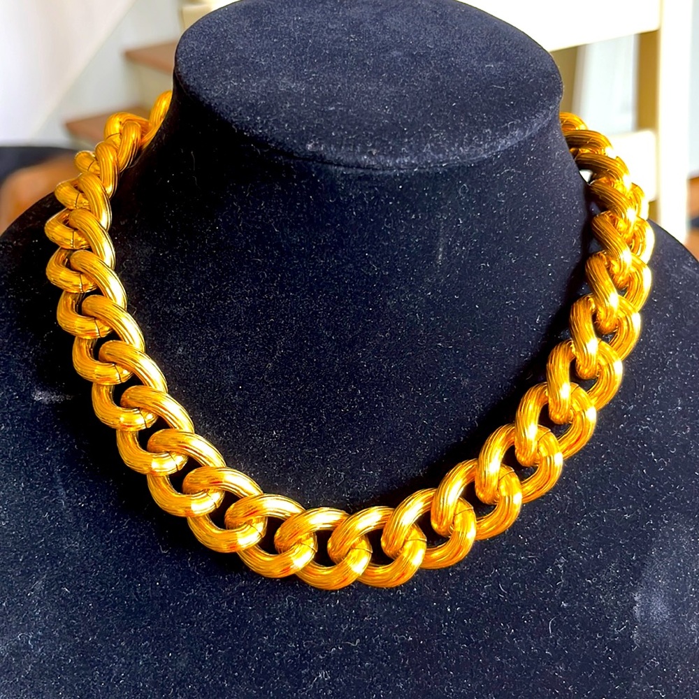 Vintage Anne Klein Large Link Gold tone Necklace